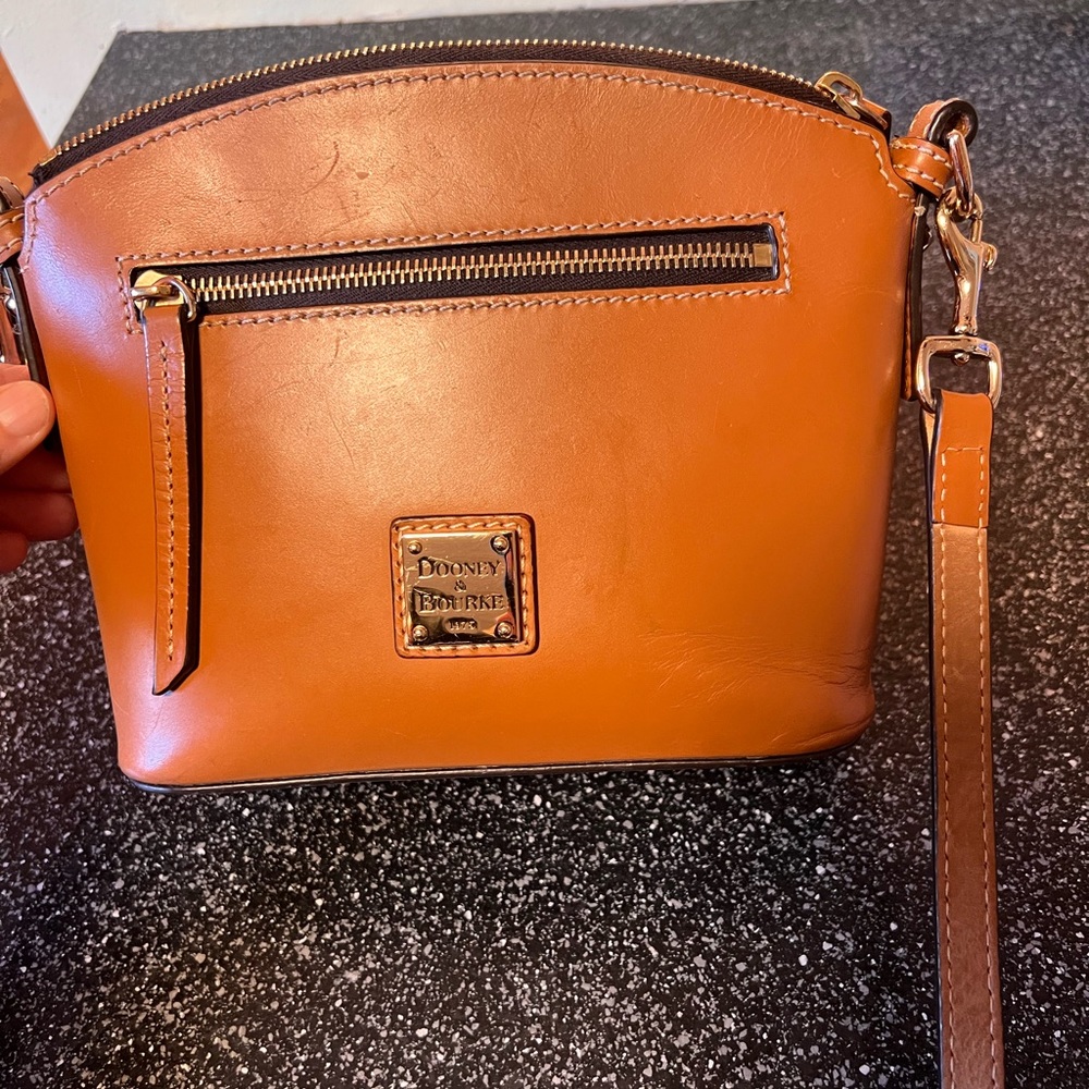 Dooney & Bourke crossbody brown leather